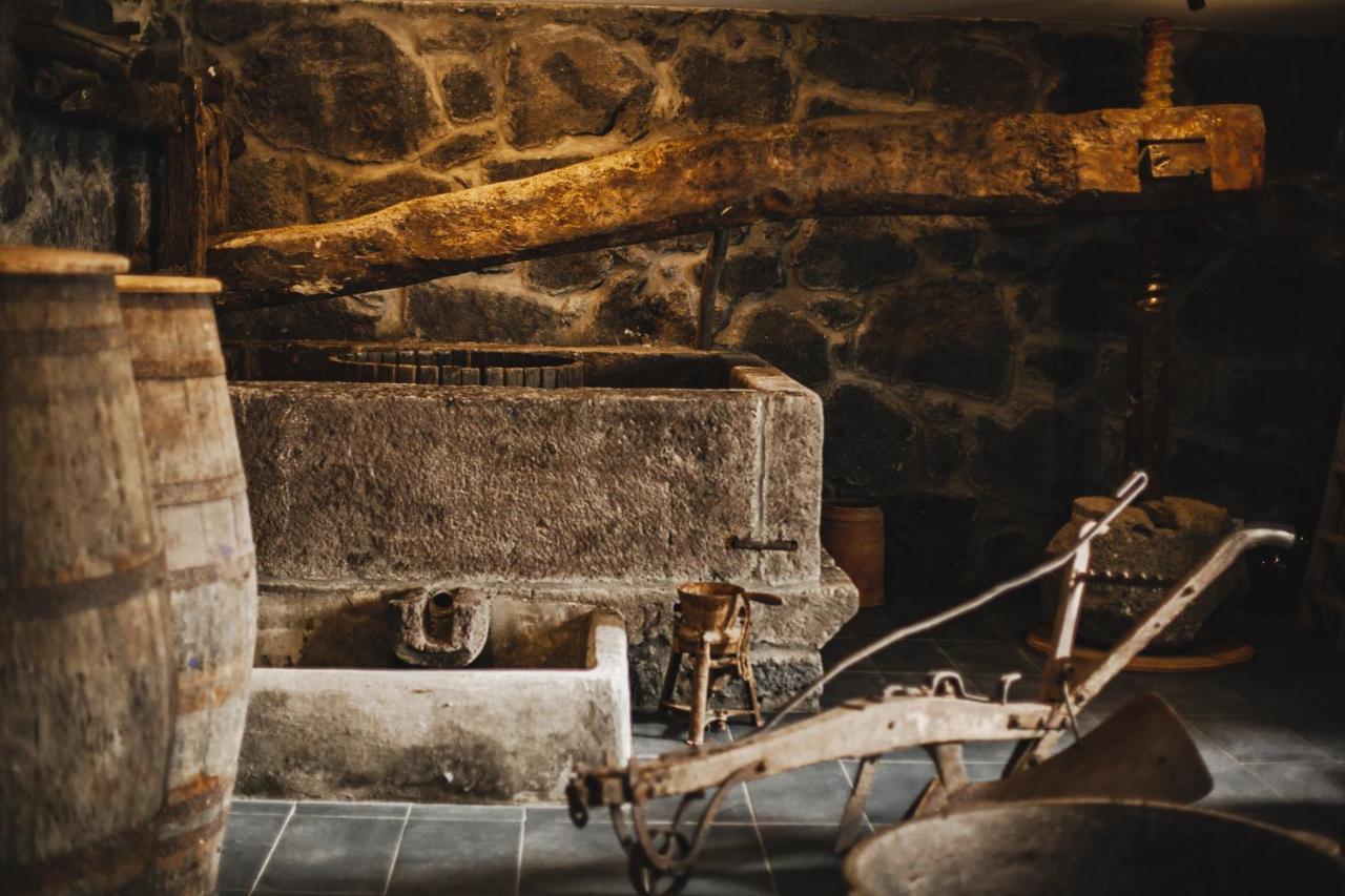 Апартаменты Quinta Dos Misterios- Turismo De Habitacao Faja de Santo Amaro Экстерьер фото