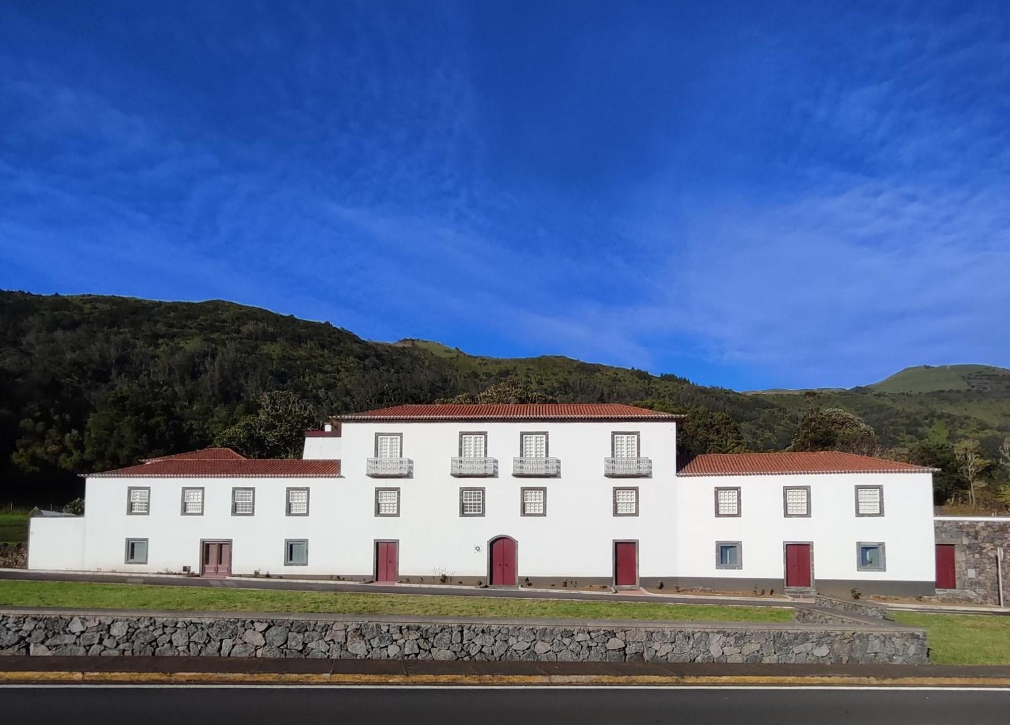 Апартаменты Quinta Dos Misterios- Turismo De Habitacao Faja de Santo Amaro Экстерьер фото