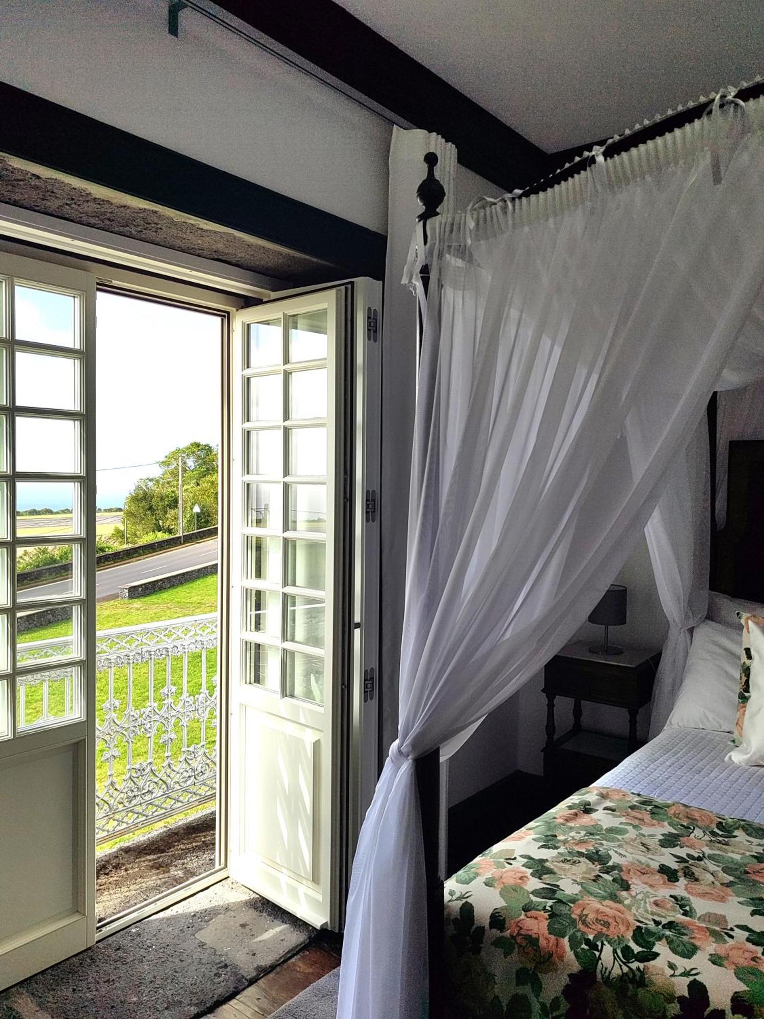 Апартаменты Quinta Dos Misterios- Turismo De Habitacao Faja de Santo Amaro Экстерьер фото