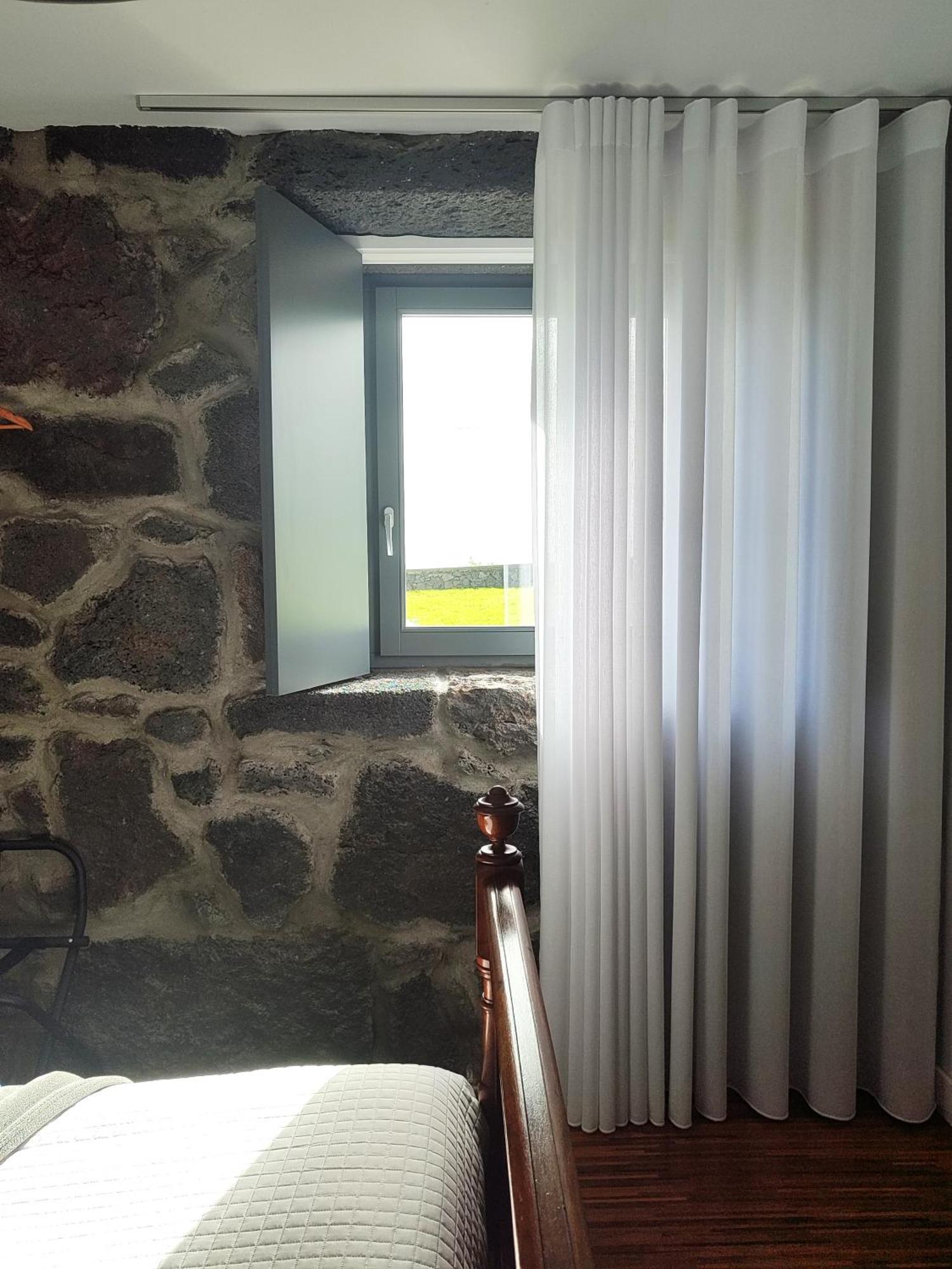 Апартаменты Quinta Dos Misterios- Turismo De Habitacao Faja de Santo Amaro Экстерьер фото
